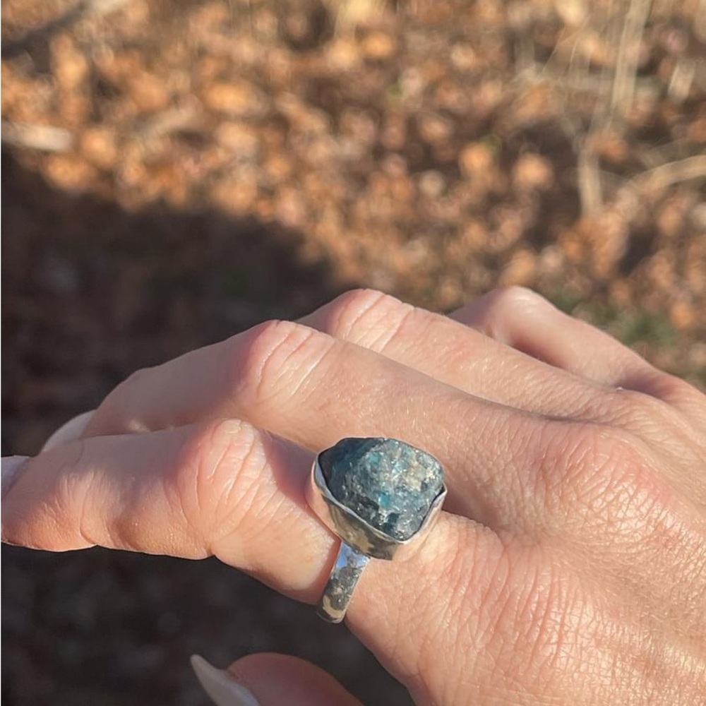 Bold Raw Statement Apatite Crystal Ring - image 3